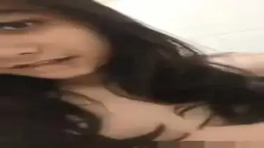 Dokumentasi Naomi Micha Cantik Di Kamar Mandi