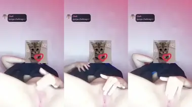 Dokumentasi Ukhti Hijab Cantik Bersantai Kasur