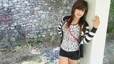 Tante Winda Cantik Pasrah Servis Kasur